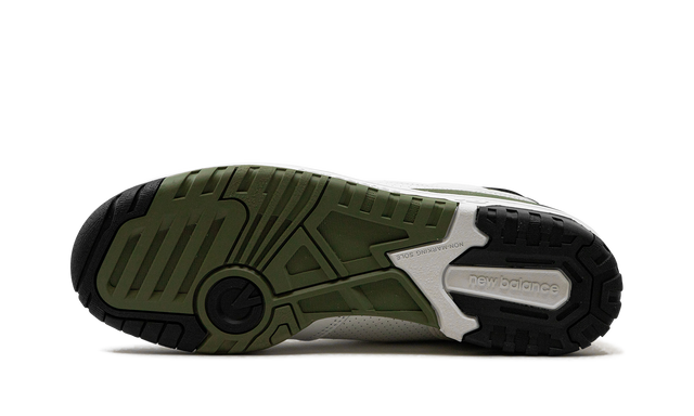 New Balance 550 White / Dark Olivine